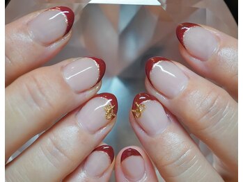 マジョラム ネイル(Marjoram Nail)/指長効果スキニーフレンチネイル