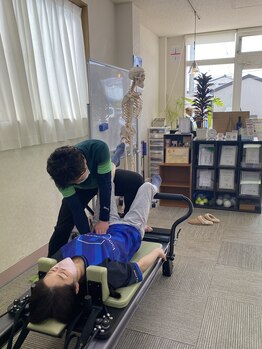 松華(SYOUKA)/腕の痺れお腹と骨盤にアプローチ