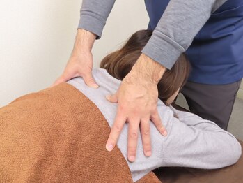 あすなろ鍼灸整骨院/肩こり・腰痛・姿勢矯正