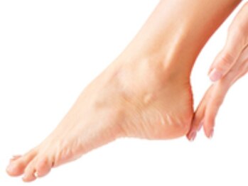 池袋ネイルサロン イイネイル(Ee-Nail)/フットケアコース全員￥6980