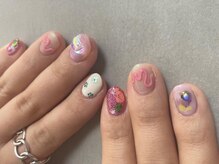 ロジ ネイル(Roji nail)