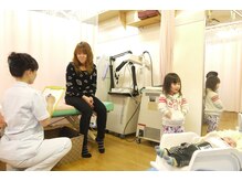 つじい鍼灸整骨院/お子様と一緒に施術