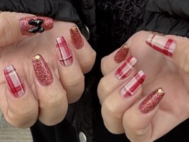 赤チェックネイル