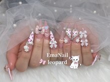 エマネイル プラスキハクヤ 枚方店(EmaNail+KIHAKUYA)