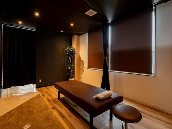 ヴィア デザイン(VIA DESIGN)の写真/【金沢駅から車で3分】筋膜×自律神経。ストレスケアと不眠解消に！整体と深くととのう極上ヘッドスパ。