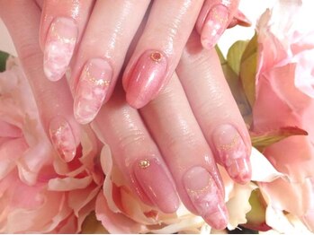 ピンクマーブルネイル