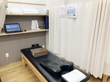 ほねつぎ須屋鍼灸接骨院/施術室