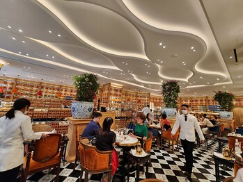 ユウキシキ(YUKISIKI)/YUKISIKI小顔矯正&美容鍼海外OFF