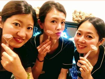 ラリマーブルー(Larimar blue)/ノベルティのローラーご紹介