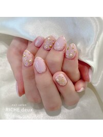 ピンク×ゴールドパーツ