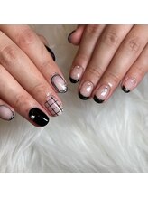 イルネイル バイ ルアナ(001..Nail by Luana.)/ニュアンスネイル