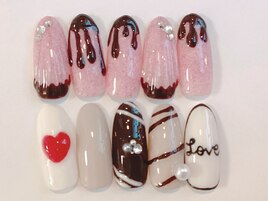 2025年バレンタインネイル