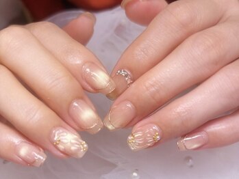 ネイルソファ 生駒(nail sofa)の写真/シンプルで上品なネイルデザインで、あなたの魅力を引き立てます♪仕事上派手なネイルが出来ない方にも◎