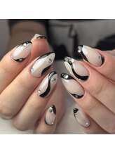 ネイルアトリエビー(nail atelier be’)/モノクロネイル