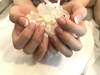 ロータス Lotus/フレンチネイル