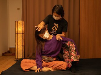 タイ式ボディケア チャイ 上大岡京急百貨店(chai)/辛い肩首には!