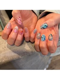 キラキラアシメネイル♪