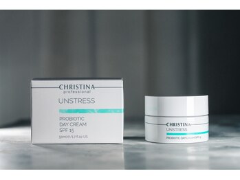 キュー(qu')/CHRISTINA(クリスティーナ)