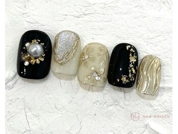 ネイルメゾン 池袋店(NAIL MAISON)/和柄ブラックゴールド¥8000