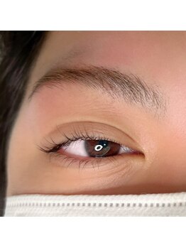 ムード(mood)/ハリウッドブロウ/マツエク