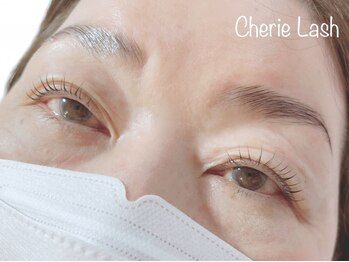シェリーラッシュ(Cherie Lash)の写真/【ベストなカールをご提案◎】瞼の厚み、目幅、まつ毛の長さを考慮。丁寧な施術・接客でリピート率◎