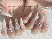 ヴィーナスネイル(Venus Nail)/長さ出し無制限持ち込み