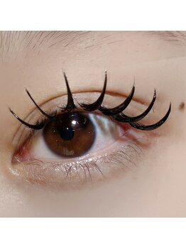アレッタ ドナ(ALETTA DONA)の写真/新技術ダブルフラットでボリューム実感♪少ない本数でも濃密◎長持ち理想まつげを体験しましょう！