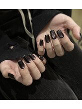 ピンキーネイル(Pinky Nail)/マグネットネイル