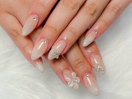 ホワイトグラデーション/上品