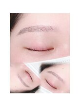 アテ ドゥ(ate deux)/眉スタイリング