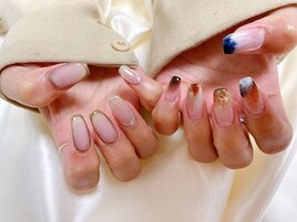 チグハグニュアンスネイル