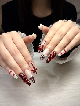 アミネイル(Ami Nail)/ワンホンガーリーネイル