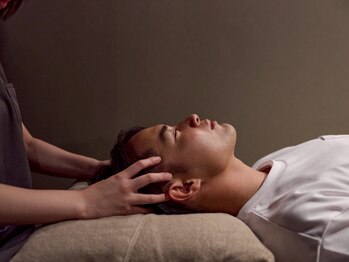 ミネル(MINELU)の写真/ドライヘッドスパで頭のツボを刺激し、疲れ改善&首肩のコリまで解消！視界も良好に♪自律神経の乱れにも◎