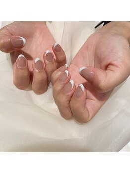ヴィヴィアンビューティ ネイルアンドアイ Viviean Beauty Nail & Eye/フレンチネイル