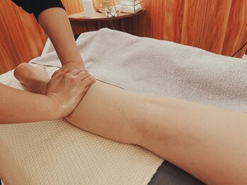 ディア(Deer)/経絡リンパ(下半身)×引締めEMS