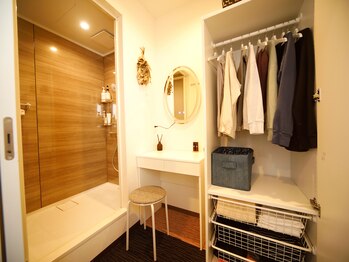 インヴィゴレート(invigorate)/更衣室・シャワー室