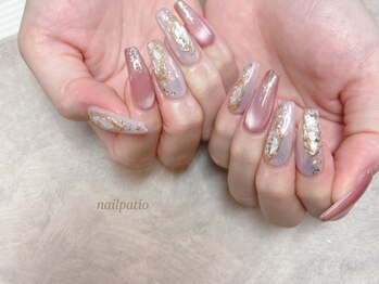 ネイルパティオ 草加店(nail patio)の写真/深爪さんからロングネイルまで施術可能◎華やか系なデザインも多数☆流行のマグネットネイルもご用意◎