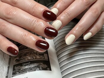 デューネイルスタジオ(dew nail studio)/アシンメトリーワンカラー