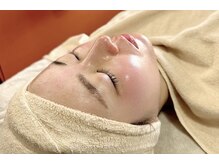 ジャスミン(JASMINE)/フェイスワックスでムキ卵肌♪