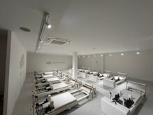 【暗闇系マシンピラティス専門スタジオ】ＢＥＡＴ　ＰＩＬＡＴＥＳ  土浦店