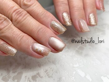 イオリ(Iori)の写真/《広尾パラジェル認定サロン》特別な日は指先から華やかに♪フィルイン×美フォルムで上品大人女子ネイル♪