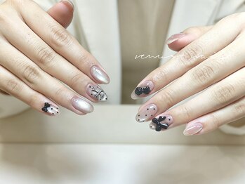 ヴィーナスネイル(Venus Nail)/