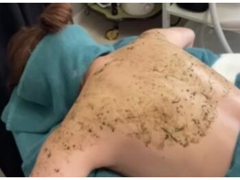 ビーピー 渋谷(b.p.)/BODYハーブピーリング