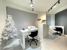 関内駅から4分の駅近サロンです！