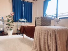 スプーンサロン(SPOON SALON)の雰囲気(完全個室 住宅街の一軒家 駐車場3台)