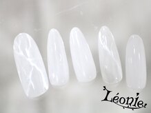 レオニー(Leonie)/ホワイト大理石ネイル