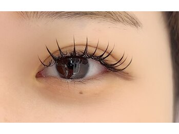 ジェム バイ アルテフィーチェ 西宮(gem by artefice)/存在感のあるまつ毛に♪