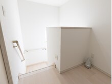 Rr.FACIAL郡山店　毛穴×たるみ×小顔専門店/2階