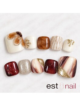エストラッシュアンドネイル 銀座店(est lash&nail)の写真/【初回オフ無料!】足元から季節を楽しむ大人のフットネイル♪華やか.シンプル、トレンドデザインも＊銀座駅