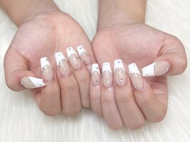 ★太めフレンチネイル★